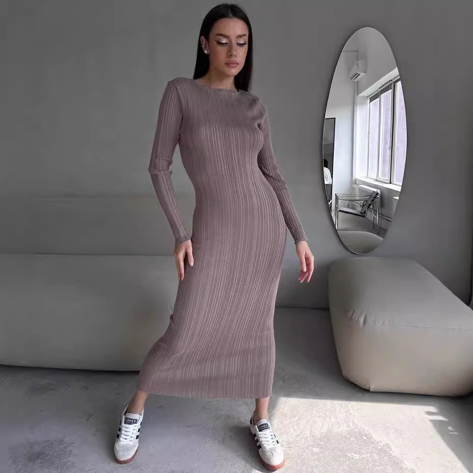 Elegancka damska sukienka maxi – Bodycon Long Sleeve Ribbed Dress recenzja i cena