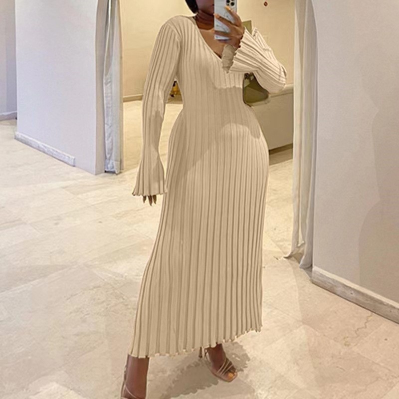 Damska jesienno-zimowa sukienk – Bodycon Long Sleeve Ribbed Dress recenzja i cena